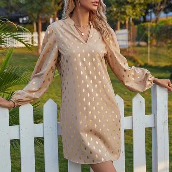 Notched neck gold dot party dress - Picture 3 of 12